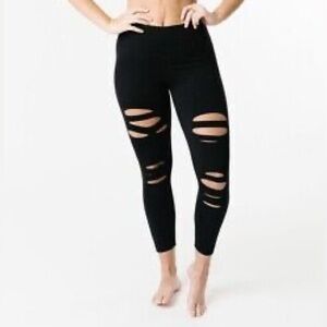 Zyia Black Slashed Luxe Leggings - Size 0